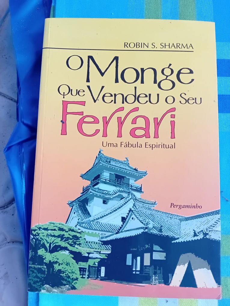 Livro O Monge Que Vendeu O Seu Ferrari
