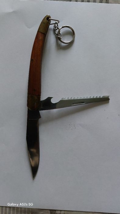 Scyzoryk wędkarski