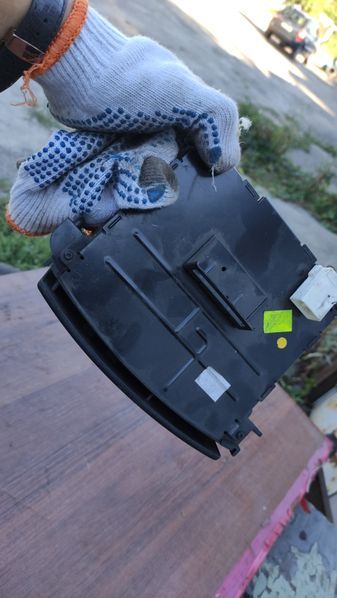 Пепельница центральной консоли  Киа Сид,Kia Ceed ED