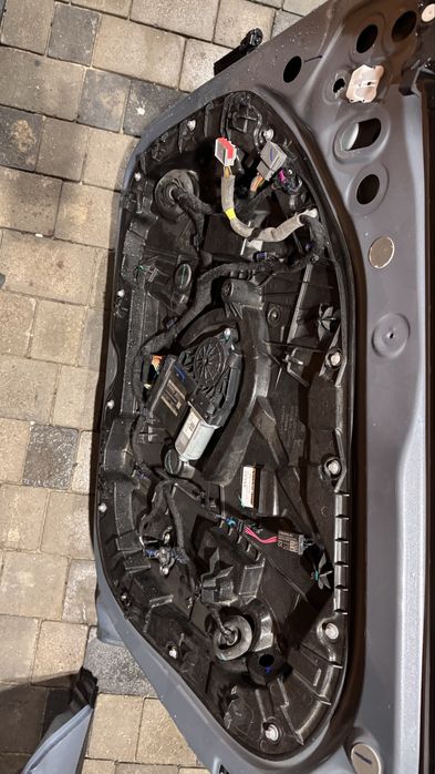 молдинг скло карта двері POLESTAR 2 2022