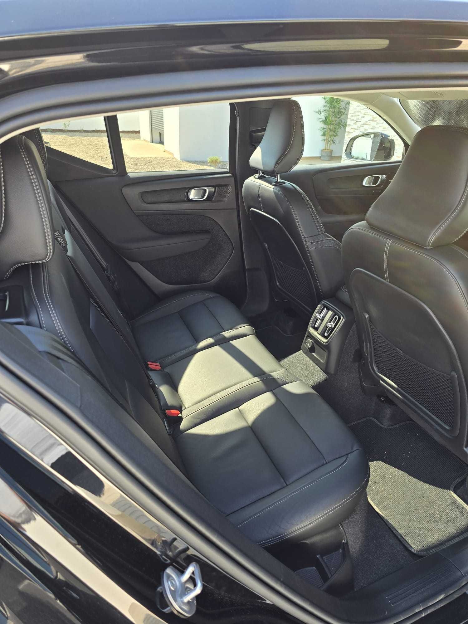 Volvo XC 40 1.5 T4 PHEV Plus Dark