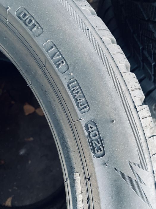 245 45 19 Bridgestone LM005 85% Зима 2023 Гарантія