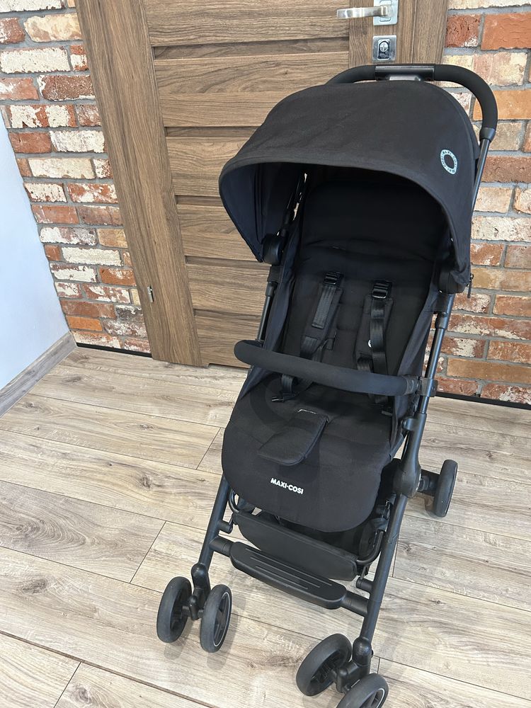 Wózek maxi cosi lara 2 kompaktowy mały lekki