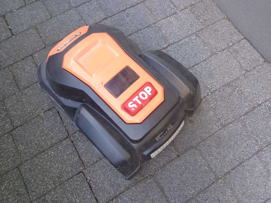 Robot koszący YARD FORCE sa500eco kosiarka
