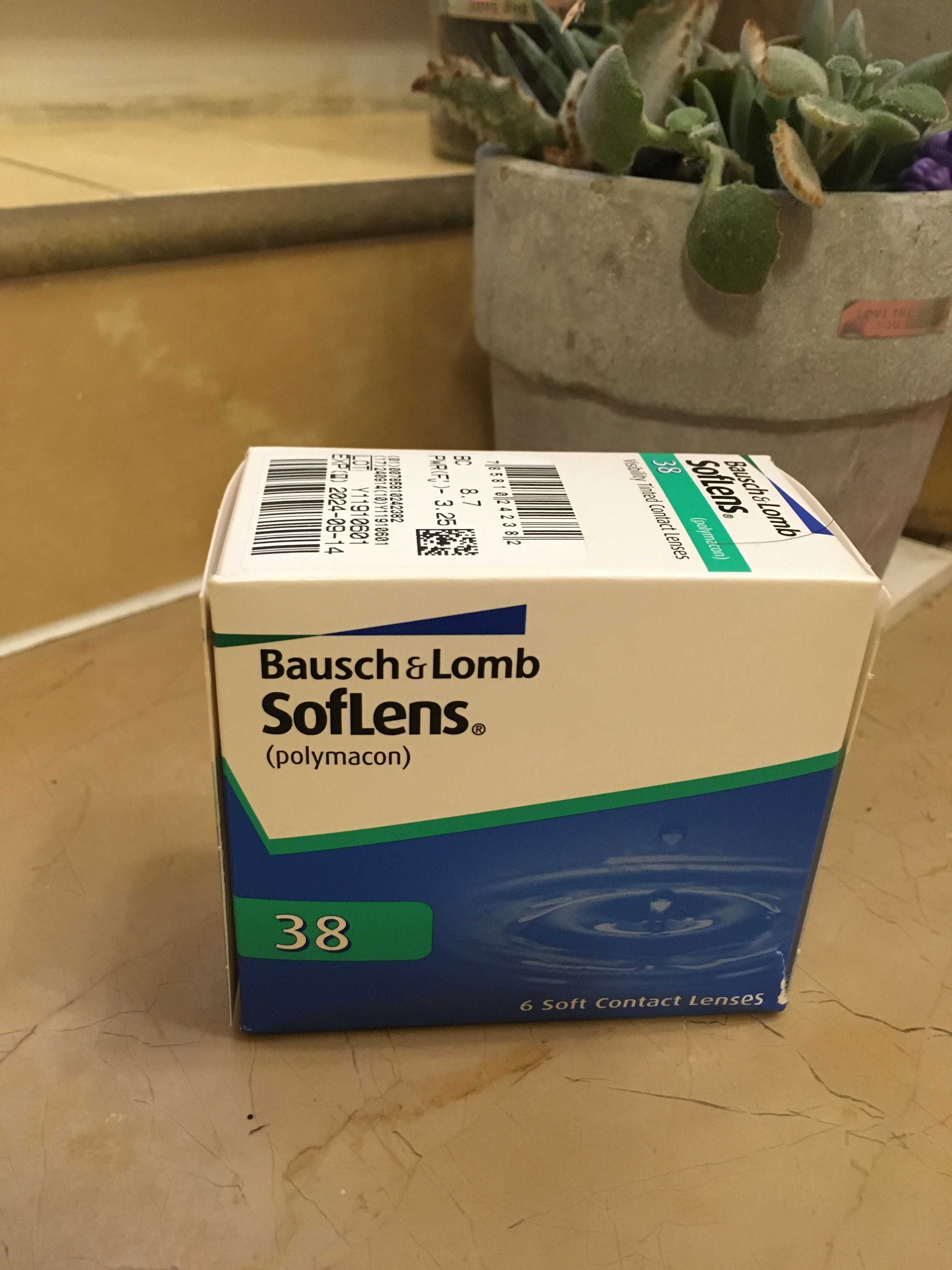 soczewki miesięczne Bausch&Lomb SofLens 38 (6 szt. + 1 gratis) -3,25