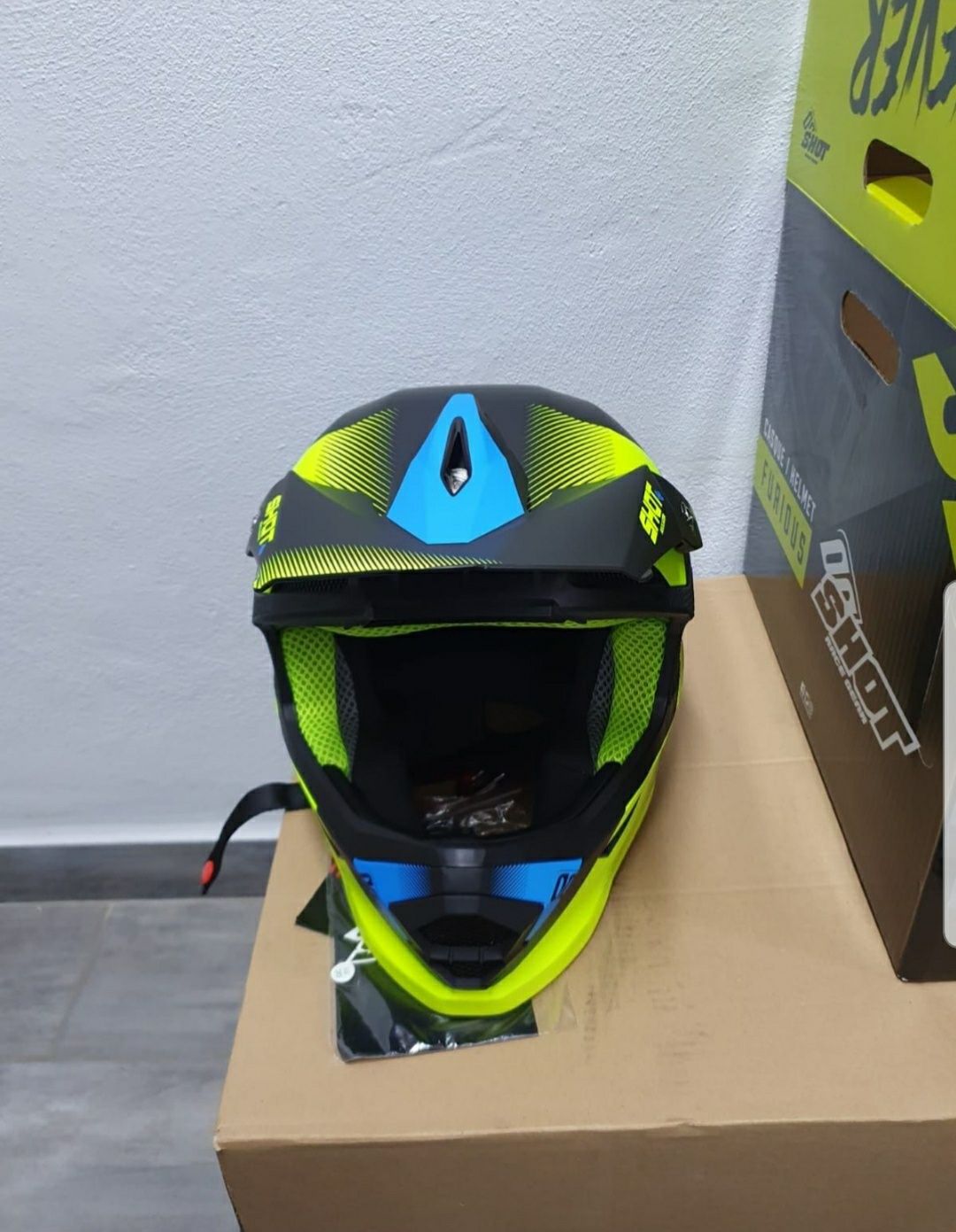 Kask Shot Furious Trust 49-50cm