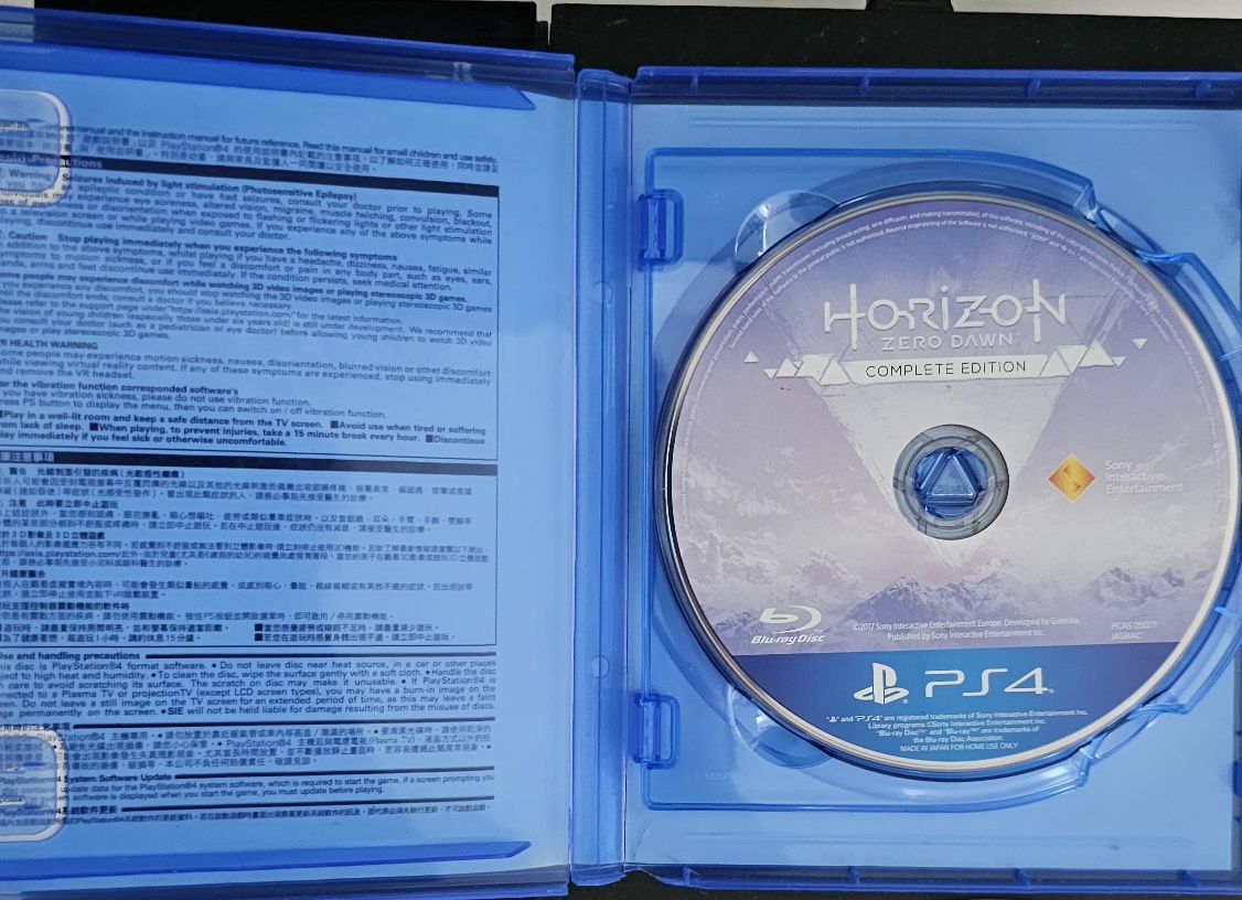 Ps4 Flat + uma Tv 2jogos é um comando