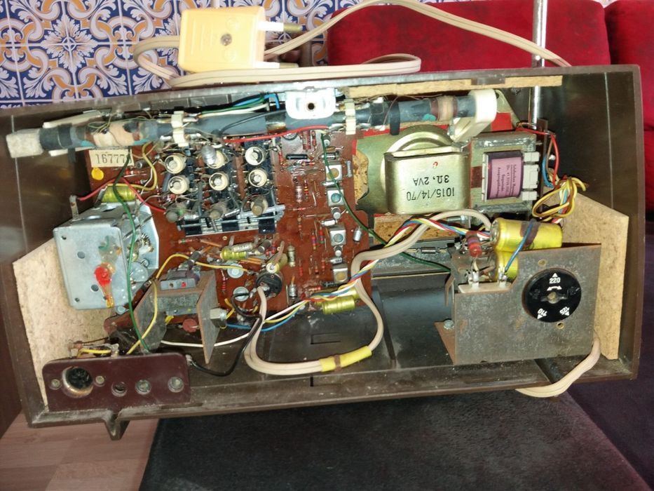 Rádio telefunken transistor