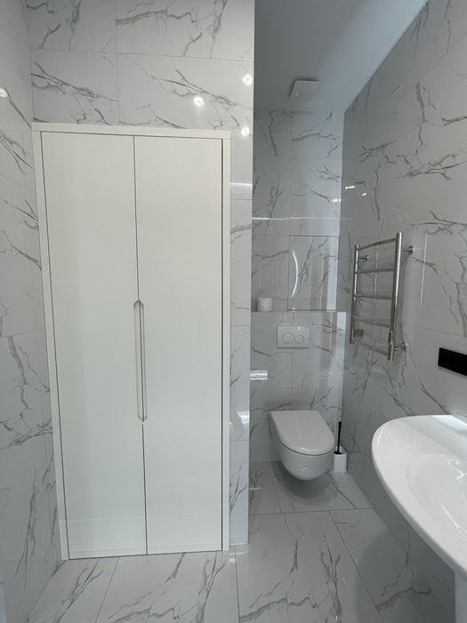 Посуточно , ЖК 4 Сезона / клиника Филатова, киностудия