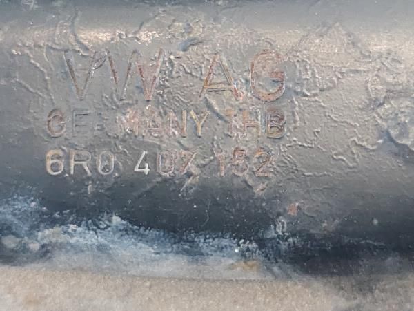 Braço de suspensão frente esquerdo VOLKSWAGEN Polo (9N)