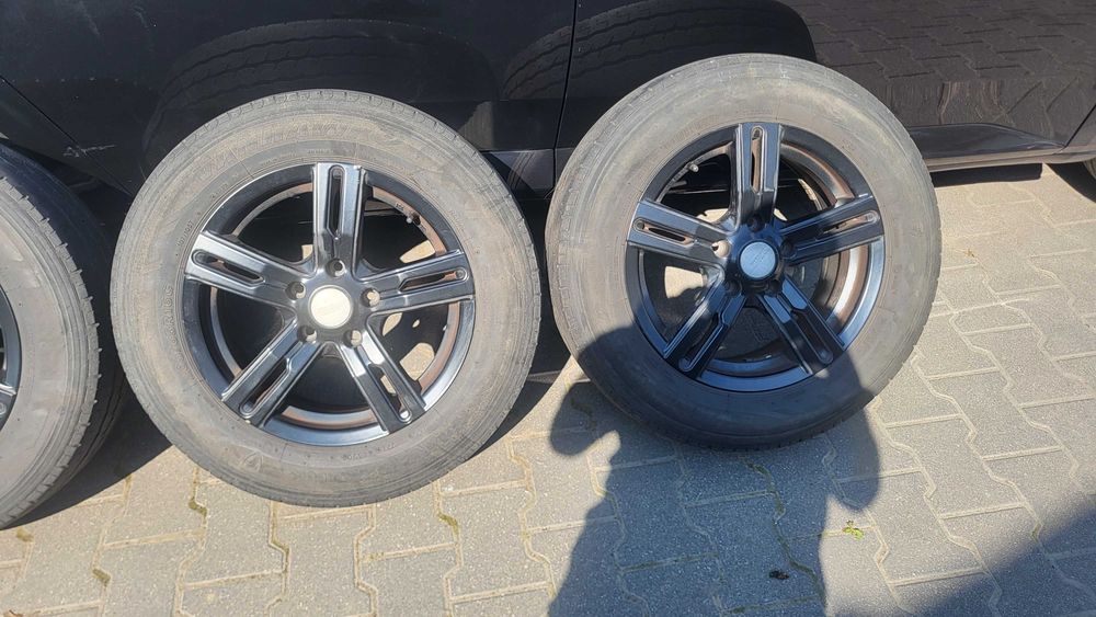 Komplet kół Opel Vivaro, Renault Trafic, Nissan Primastar 206x65x16C