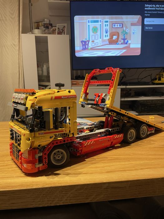 Lego Technic 8109, Laweta pomoc drogowa, ciezarówka