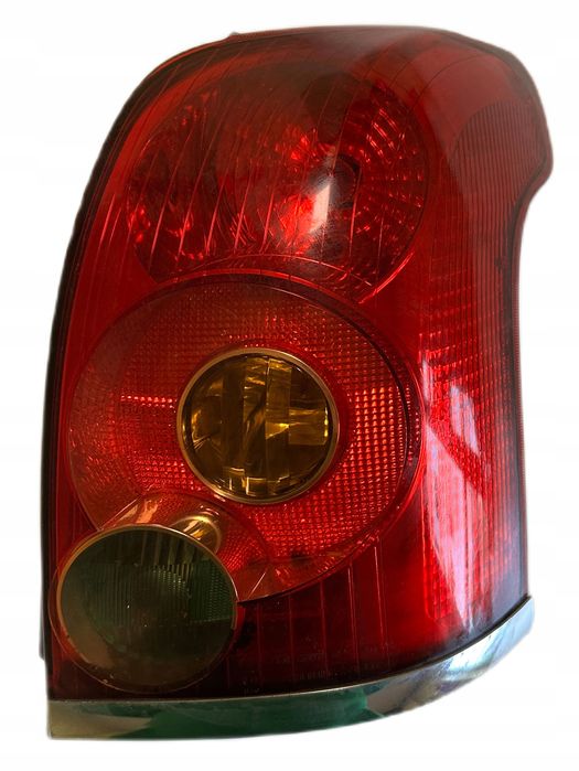 Lampa Prawa Tylna Prawy Tył T25 Toyota Avensis T25 Kombi