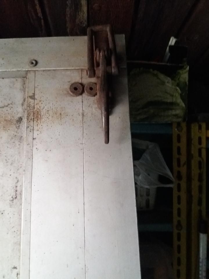 Burta tylnia aluminiowa skrzyni ładunkowej IVECO