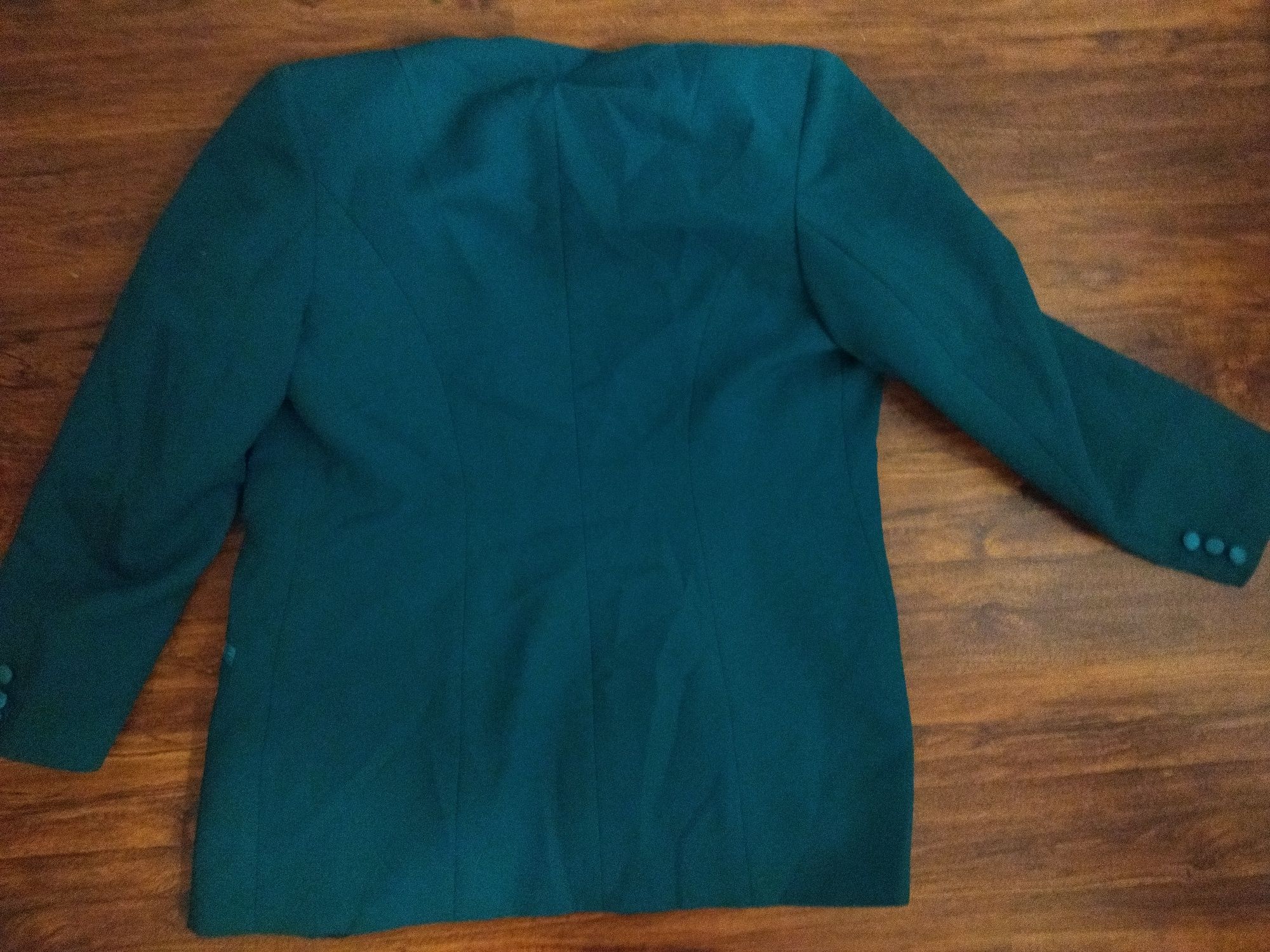 Піджак жіночий зелений в ідеальному стані