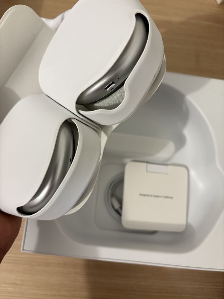 Airpods max 2020