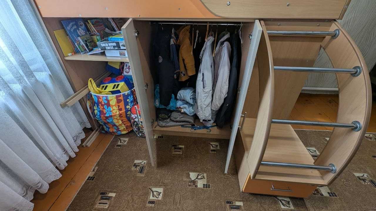 Ліжко горище 2 в 1 Двоярусне ліжко шафа
