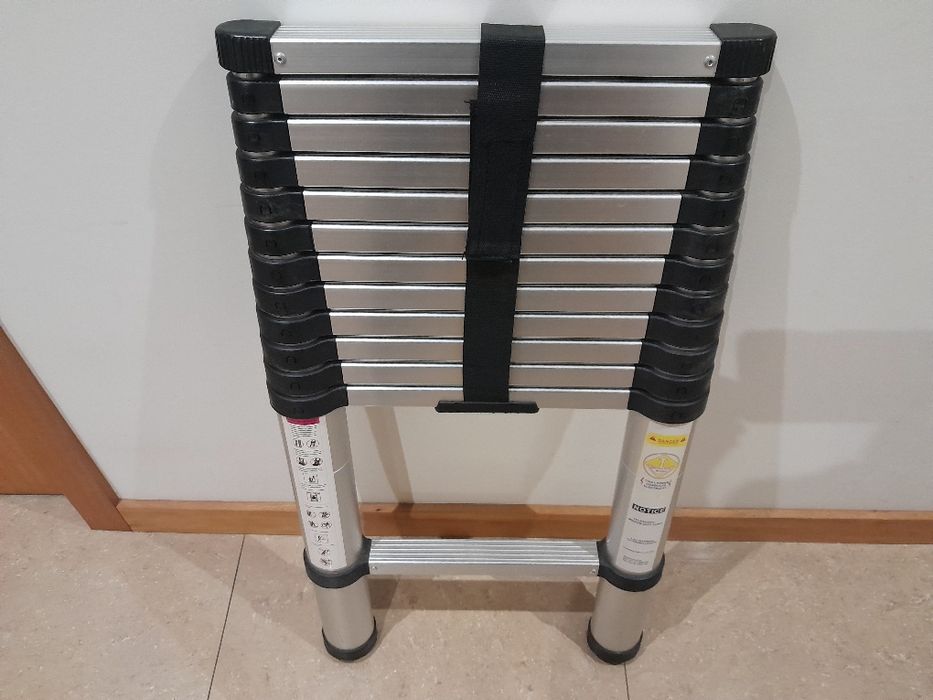 Escada de alumínio  3.80 m