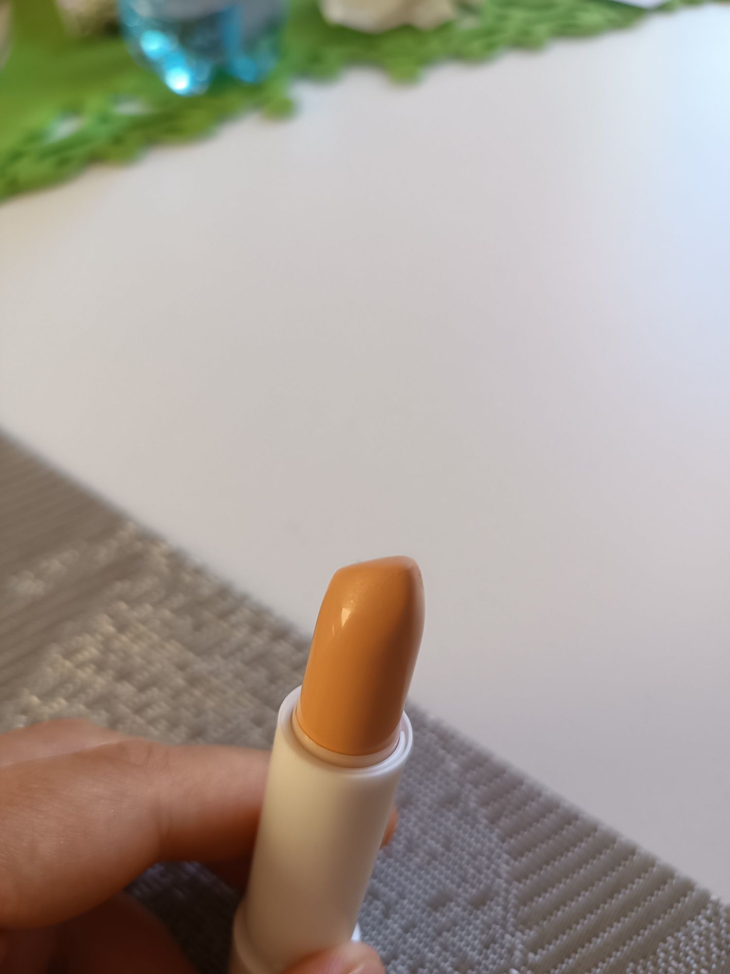 Korektor pod oczy