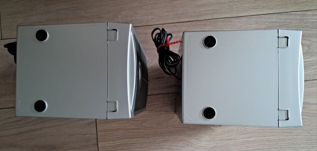 Sprzedam 2 kolumny z miniwieży.