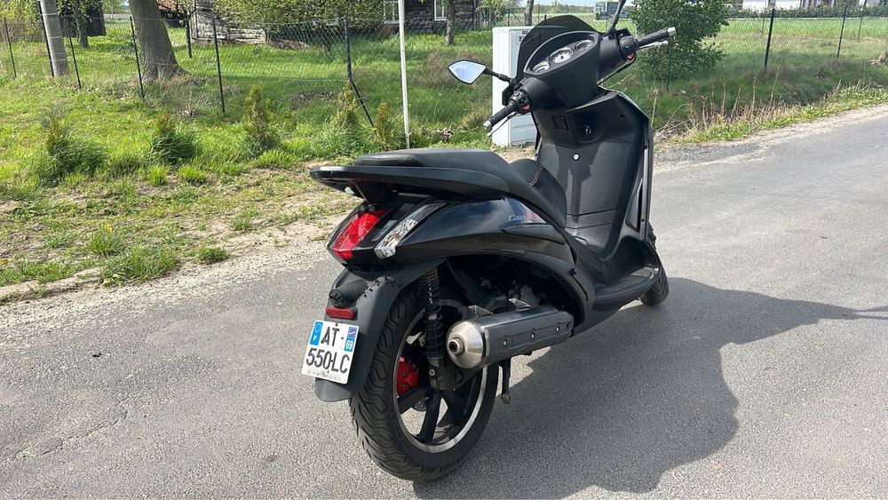 Skuter peugeot geors  125cm 2010r