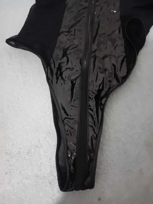 Bodie couro falso manga acava