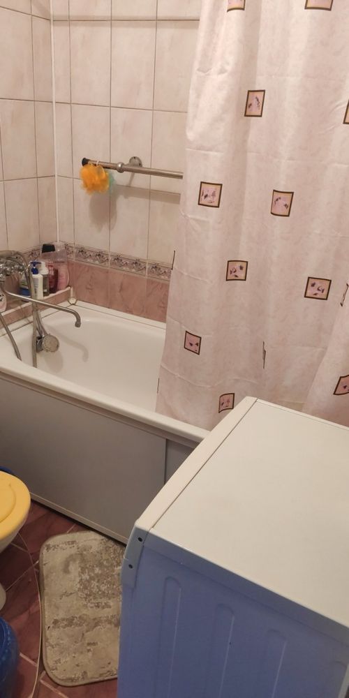 Оренда кімнати для дівчини