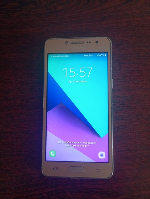 Продаю телефон Samsung