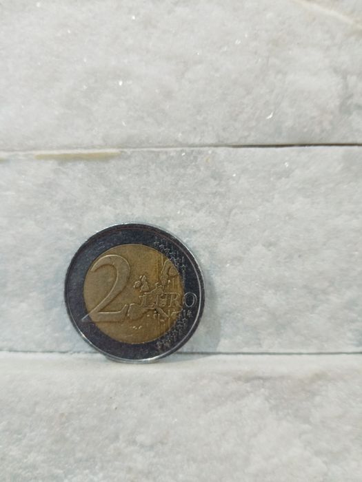 Moneta kolekcjonerska 2 euro z 2001