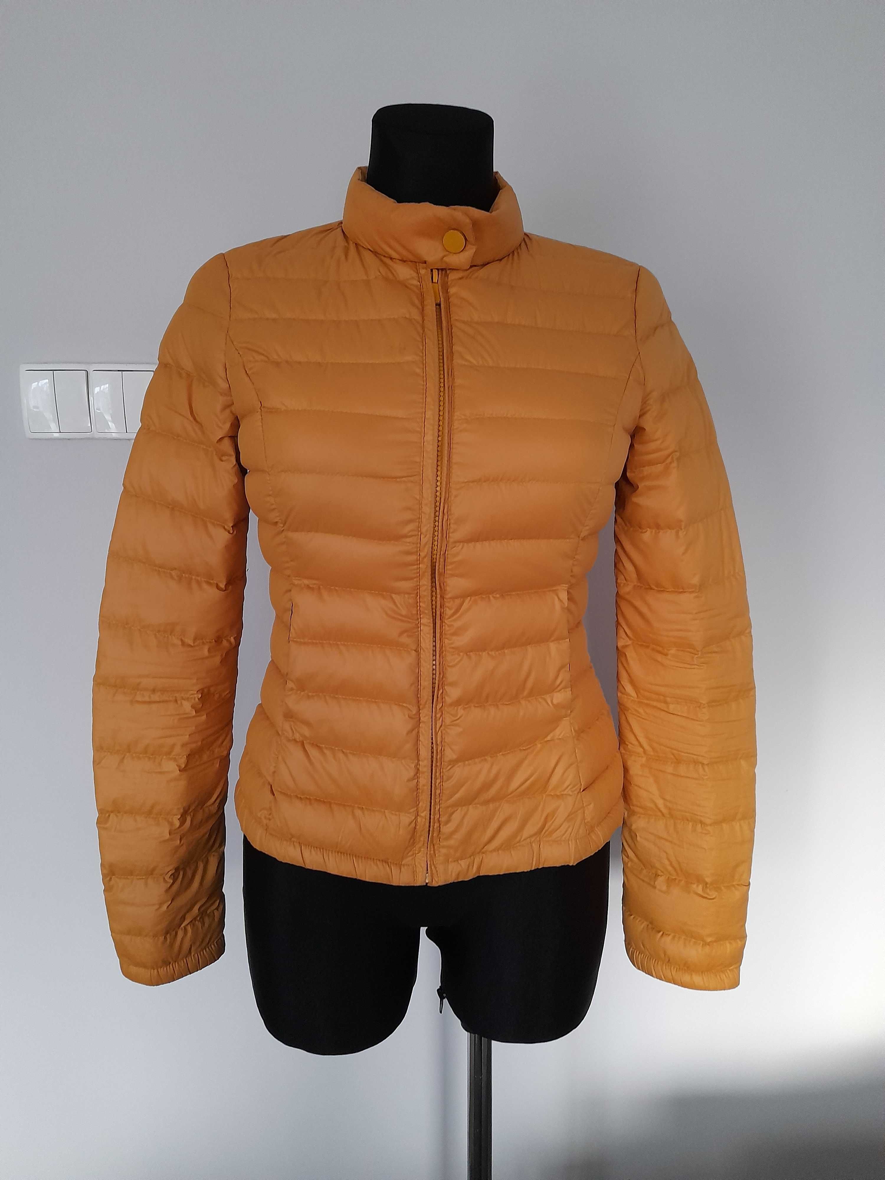 Kurtka puchowa Stradivarius 34/XS