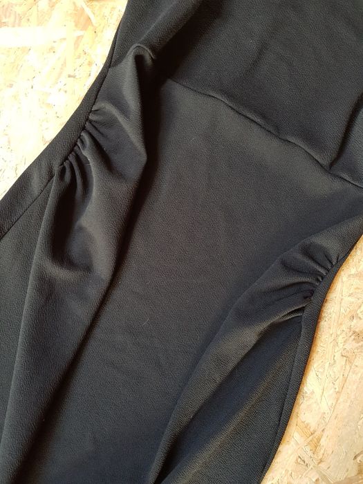Sukienka ciazowa drogiej firmy forever roz s eleganck czarna mega rozc