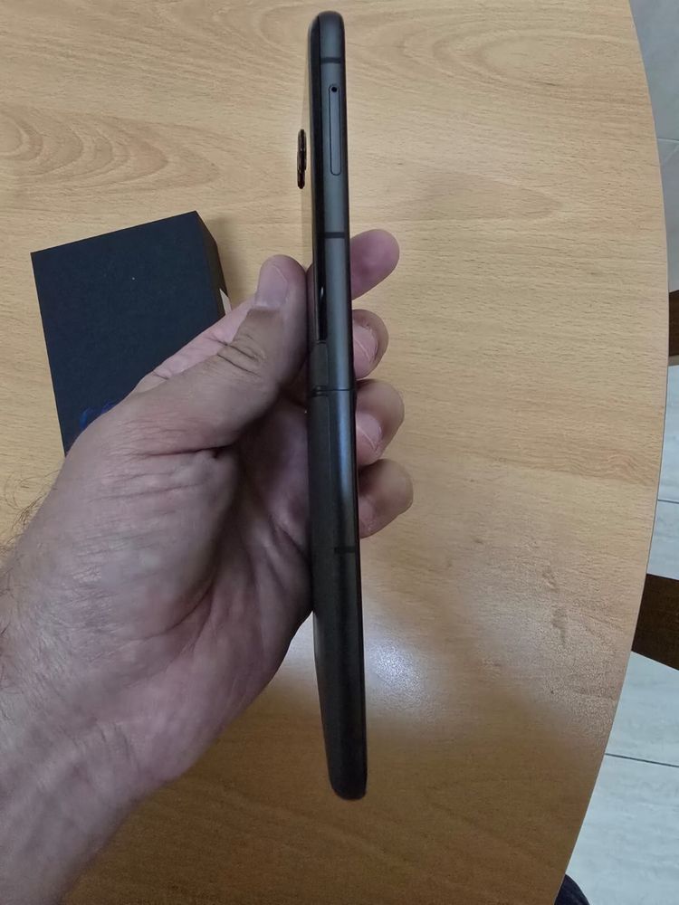 Moto - Motorola Razr 50 Cinzento = Novo