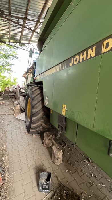 Продам комбайн John Deere 2066