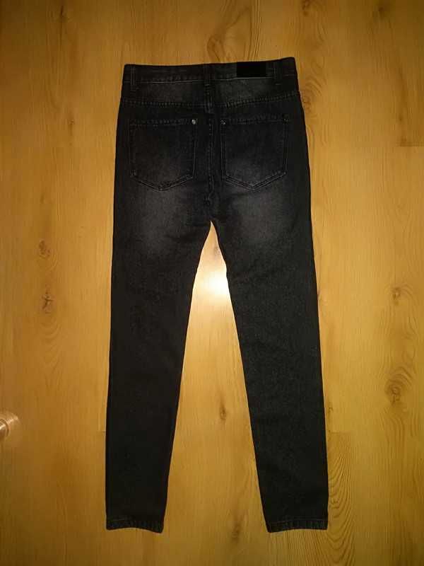 Nowe jeansy Boohoo Man w28 XS dziury przetarcia szary czarny