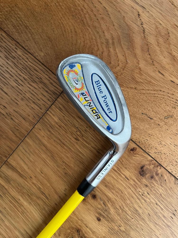 Conjunto de 3 Tacos de Golf Junior: Putter, Hybrid e Pitch.