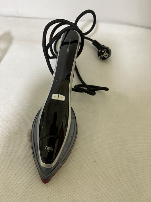 Ręczna parownica do ubrań / Steamer GOZE & JENSEN ST700G