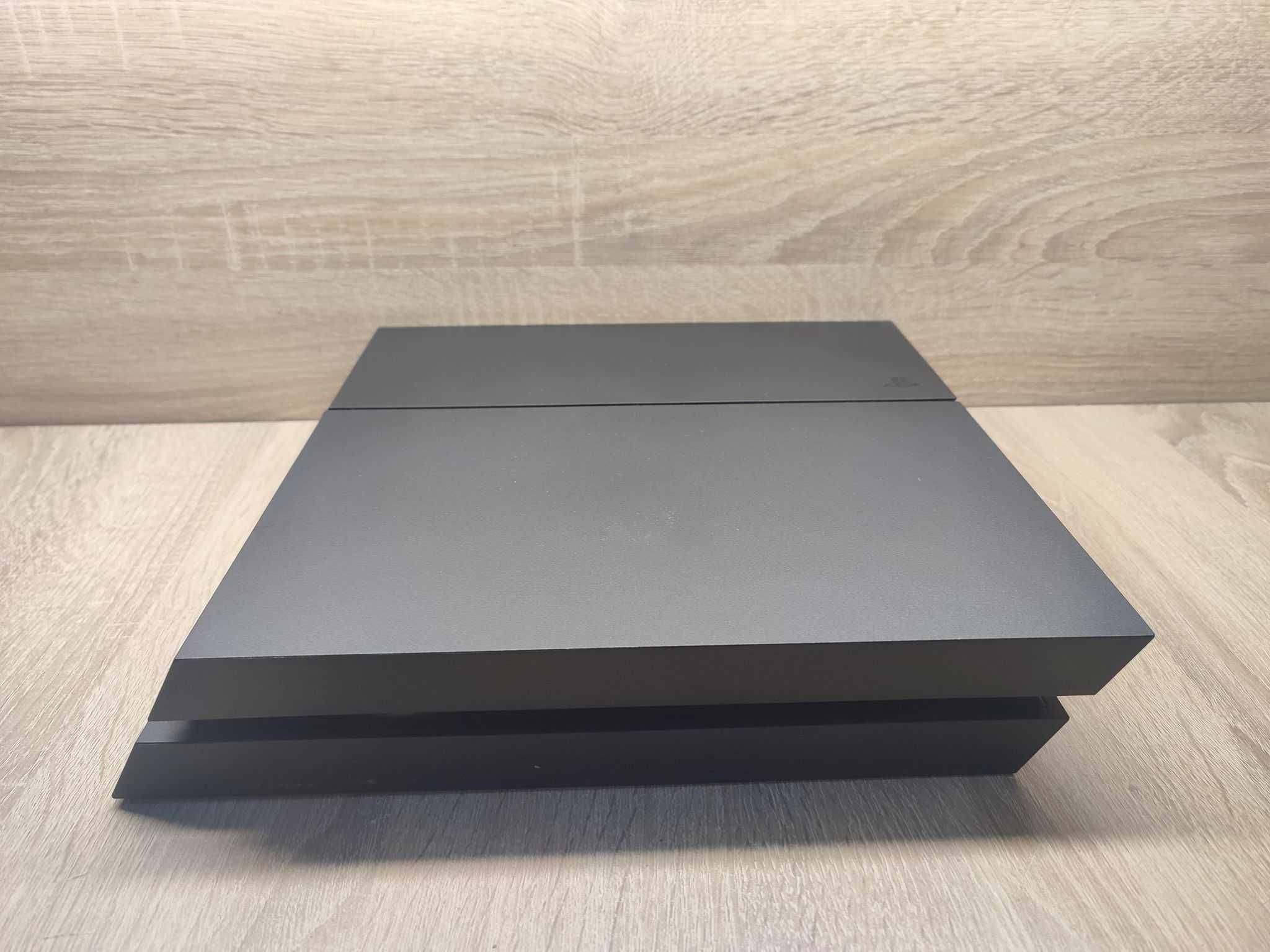 Konsola PlayStation 4 PS4 1TB