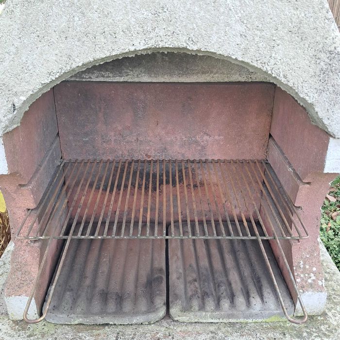 Grill ogrodowy betonowy