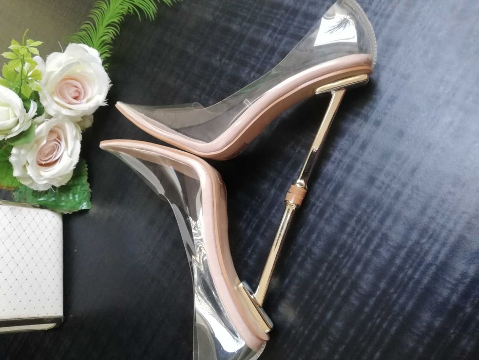 Piękne transparentne szpiki Bebo rozm. 35 Nowe