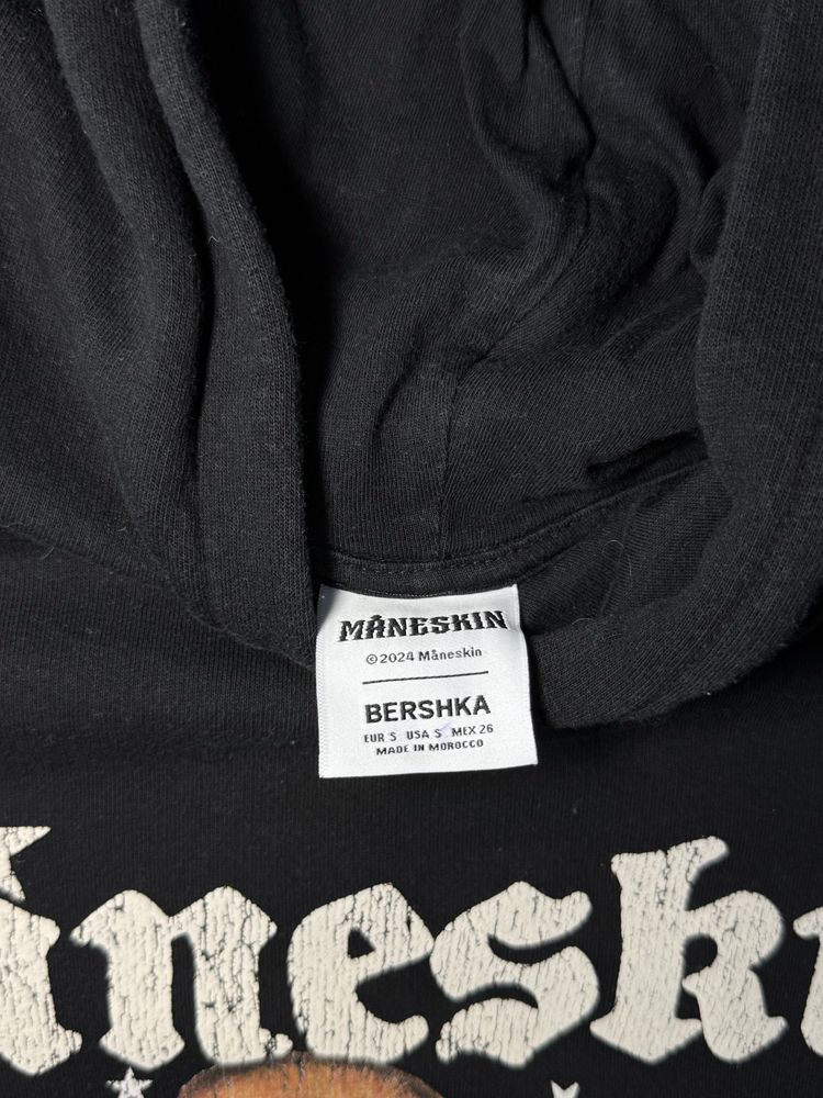Худі Maneskin від Bershka