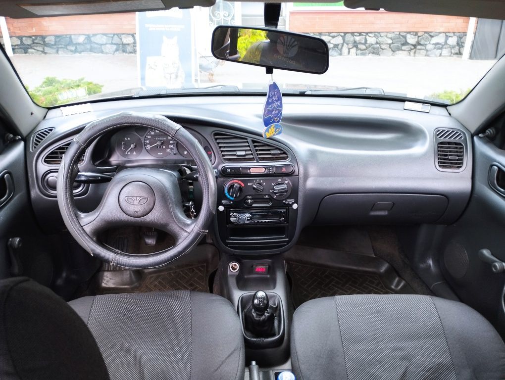 Авто DAEWOO Sens 2003 р.в,економний 1.3 бензин в Гарному стані