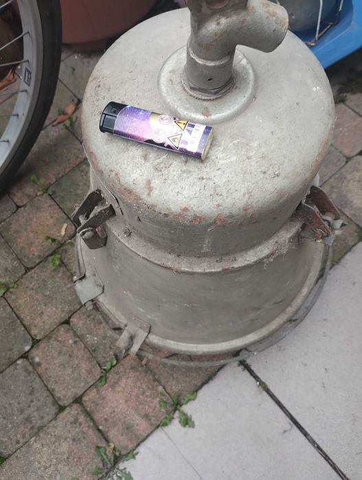 Stara lampa warsztatowa PRL