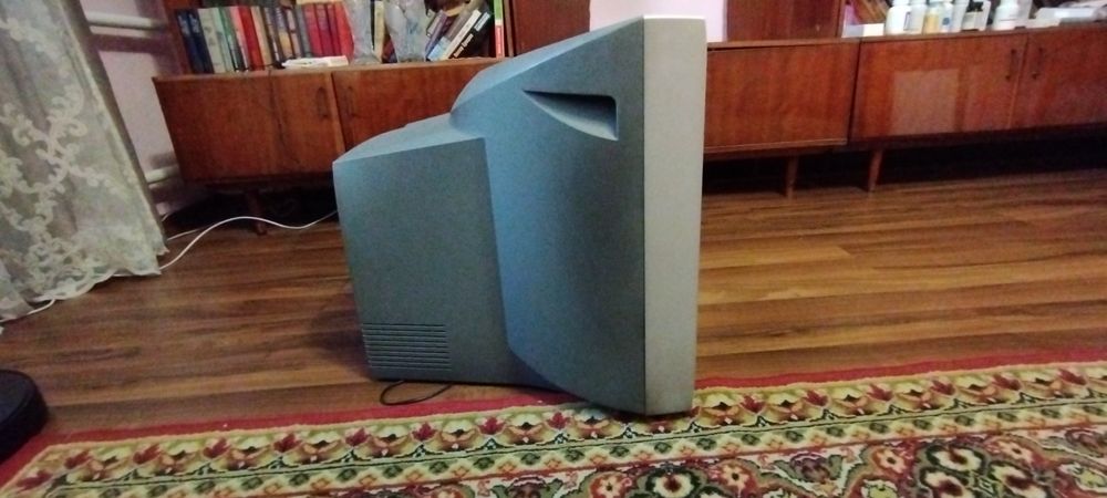 бу телевізор 32pw8620/12 Philips