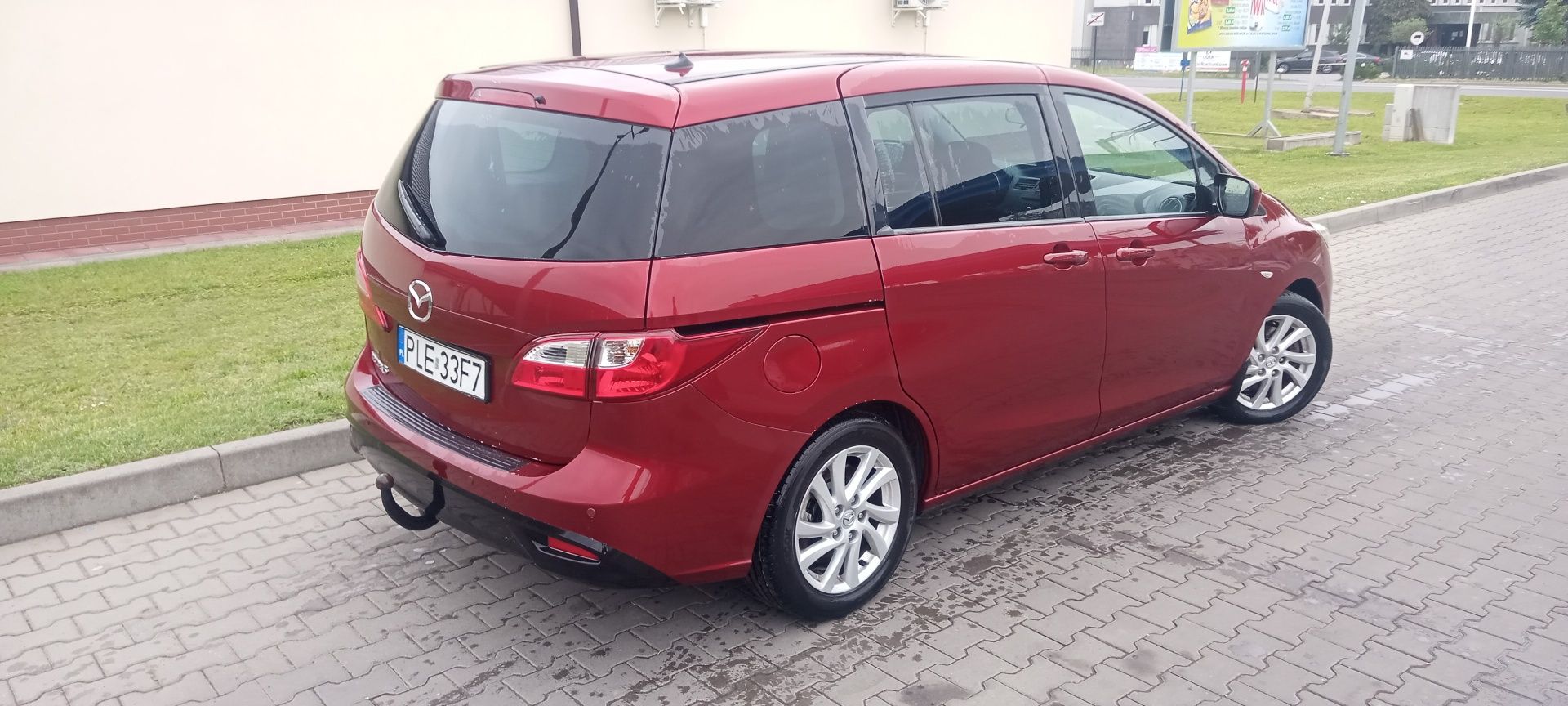 Wynajem samochodu, wypożycz auto, wypożyczalnia 6 osob