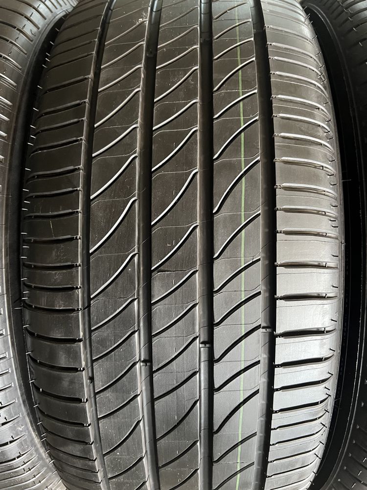 235/50/18 R18 Michelin Primacy 3 ST 4шт новые