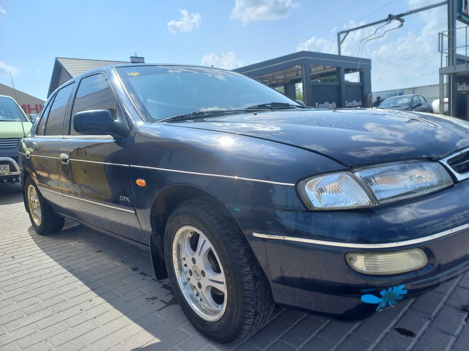 Кіа сепфія 2 в справному стані