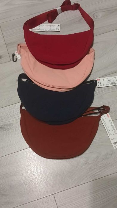 Сумка бананка UNIQLO