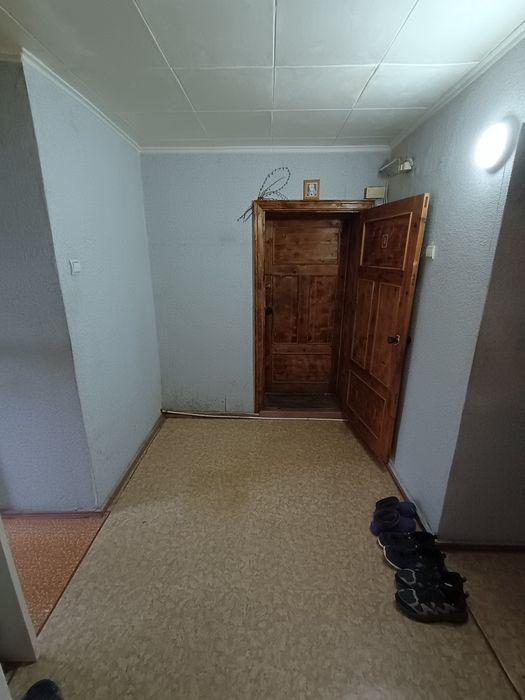 Продам 3 кімнатну квартиру