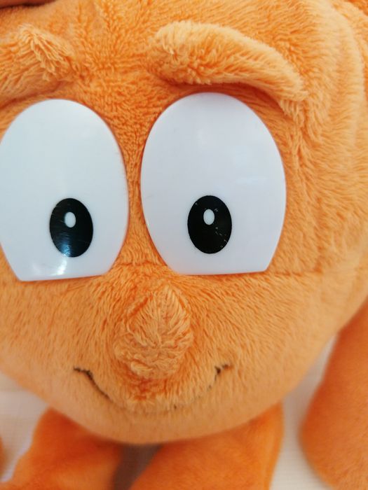 Продам лот м'яких іграшок фруктів, овочів