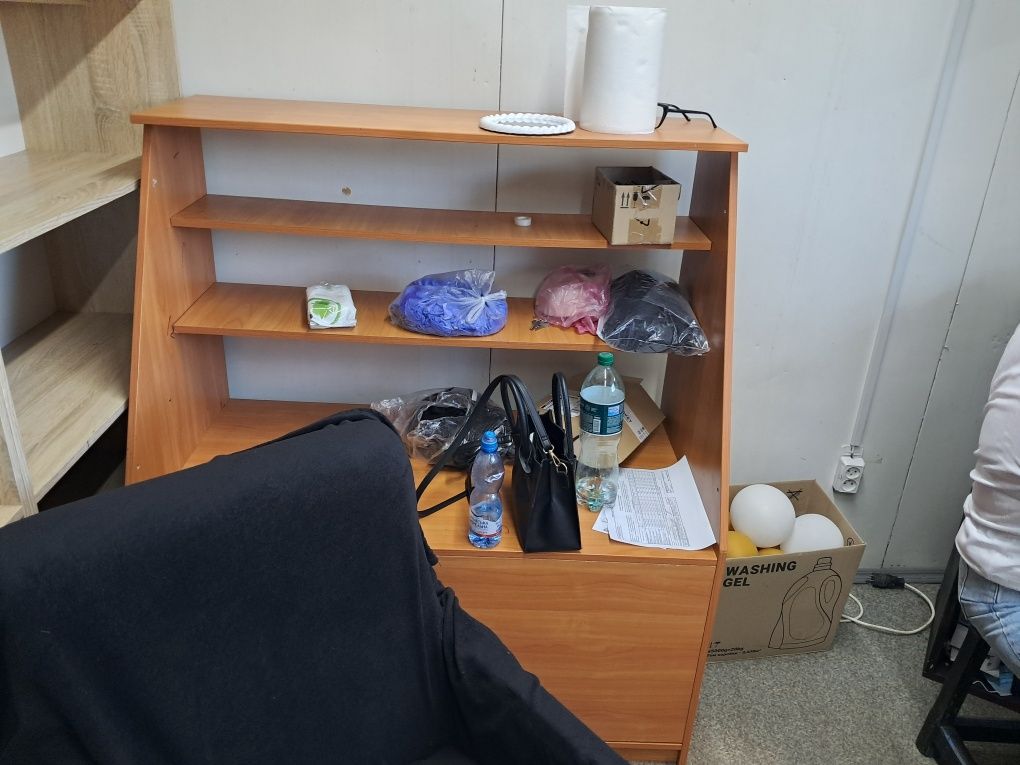 Стелажі торгові 3м б/у для магазину